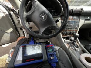 מנעולן רכב קידוד מפתח